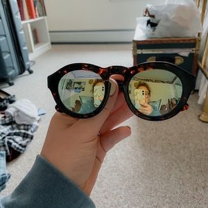 Diff Dime Sunglasses